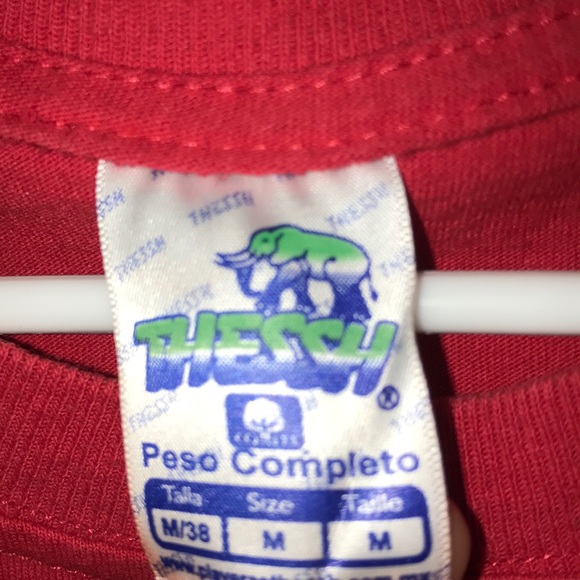 T shirt - Picture 2 of 2